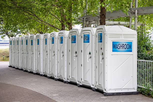 Best Construction site porta potty rental  in Logan, WV